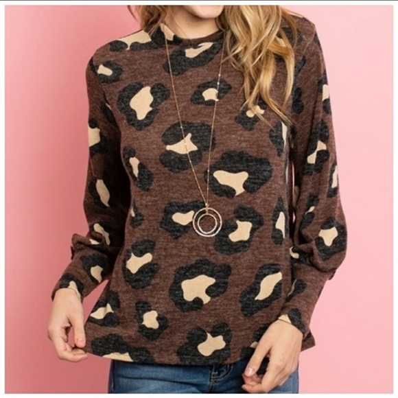 Perfect Peach Tops - NWT Perfect Peach Animal print top